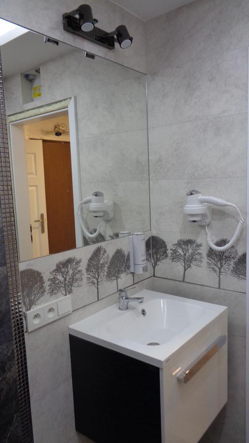Pokoje Zachodnia 2F Apartment เบียวิสตอก ภายนอก รูปภาพ
